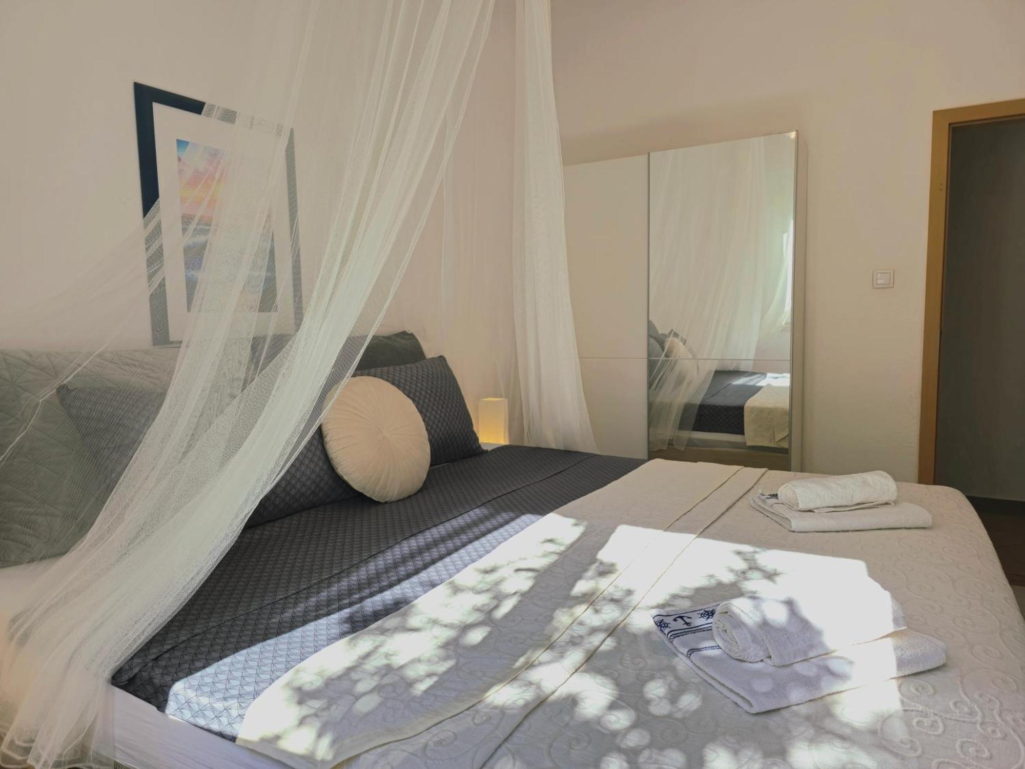 אורביץ Elite Residence Flos מראה חיצוני תמונה