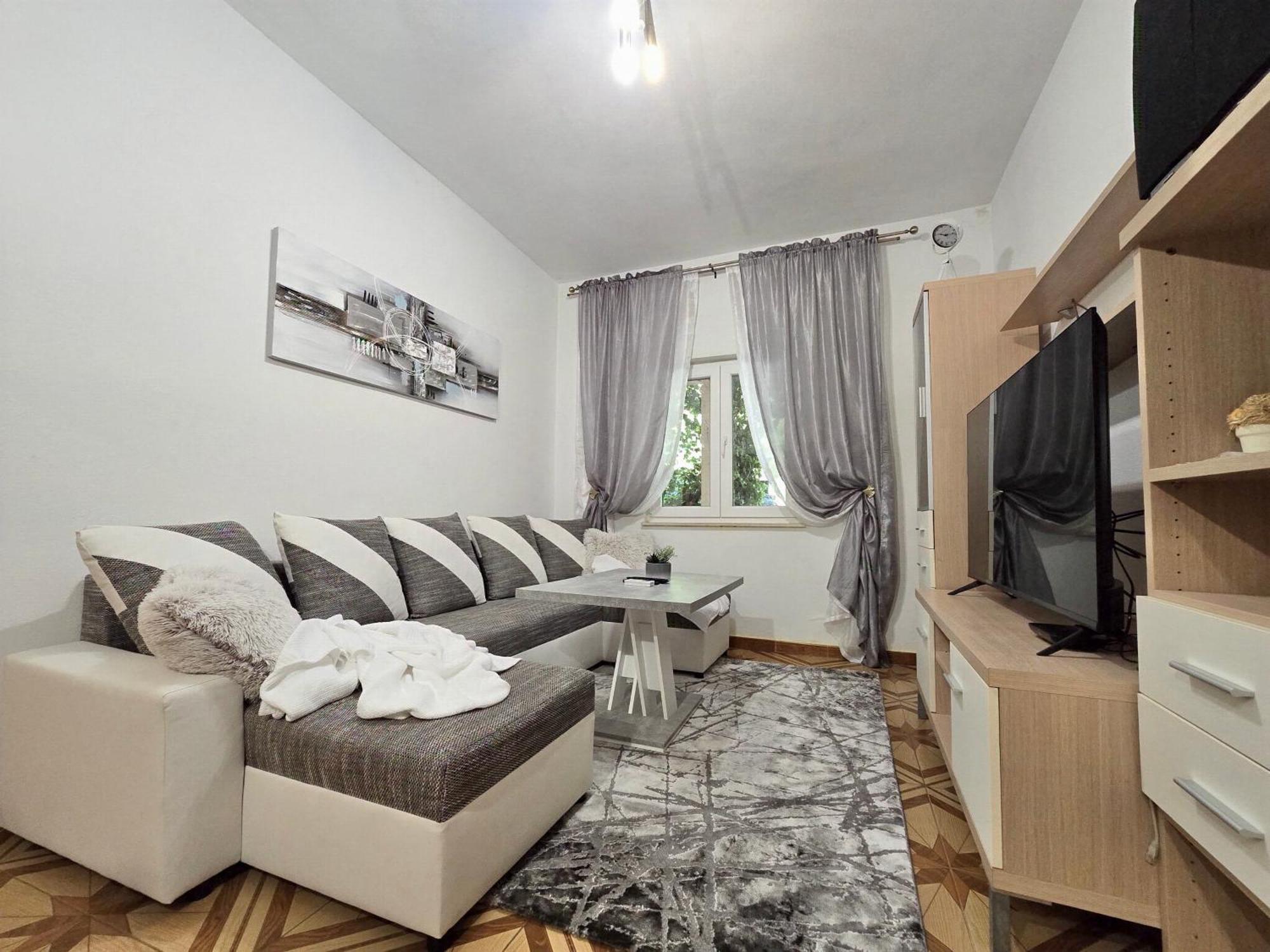 אורביץ Elite Residence Flos מראה חיצוני תמונה